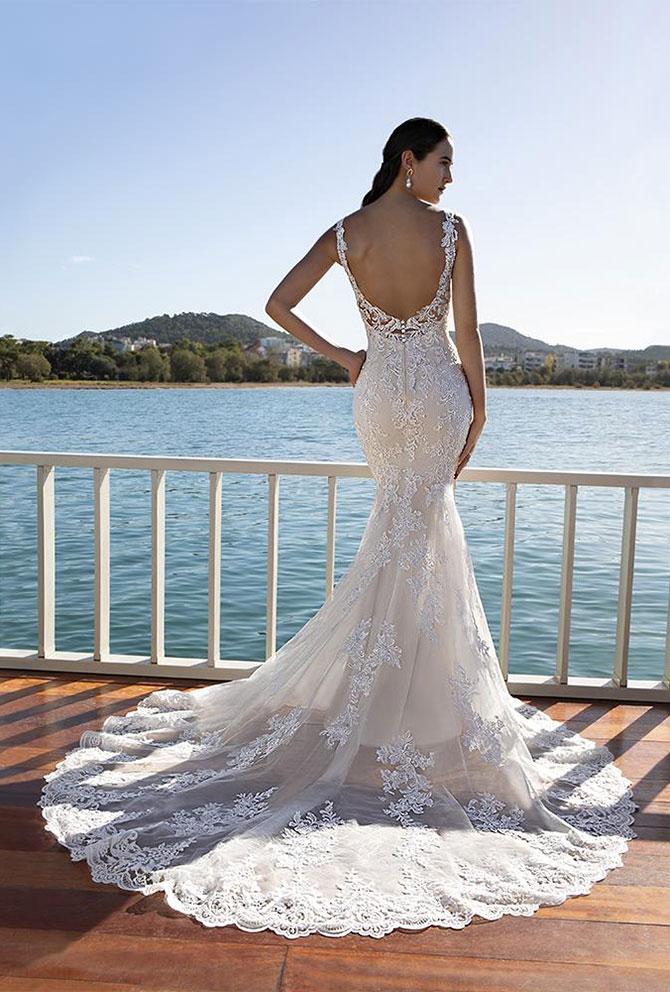 Style 8017